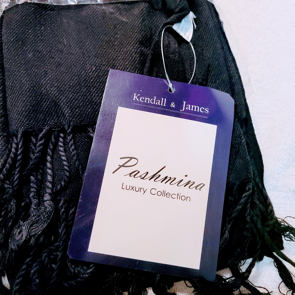Kendall & James Black Pashmina